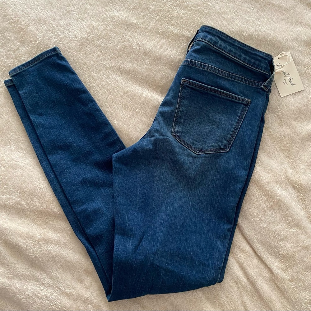 Mid rise jeggings womens 4 NWT